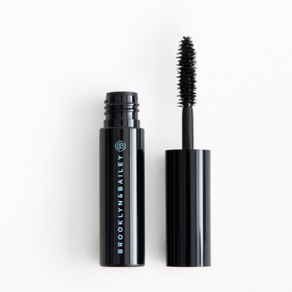 ipsy Other - 🦌BROOKLYN BAILEY New Lash Nextdoor Black Mascara